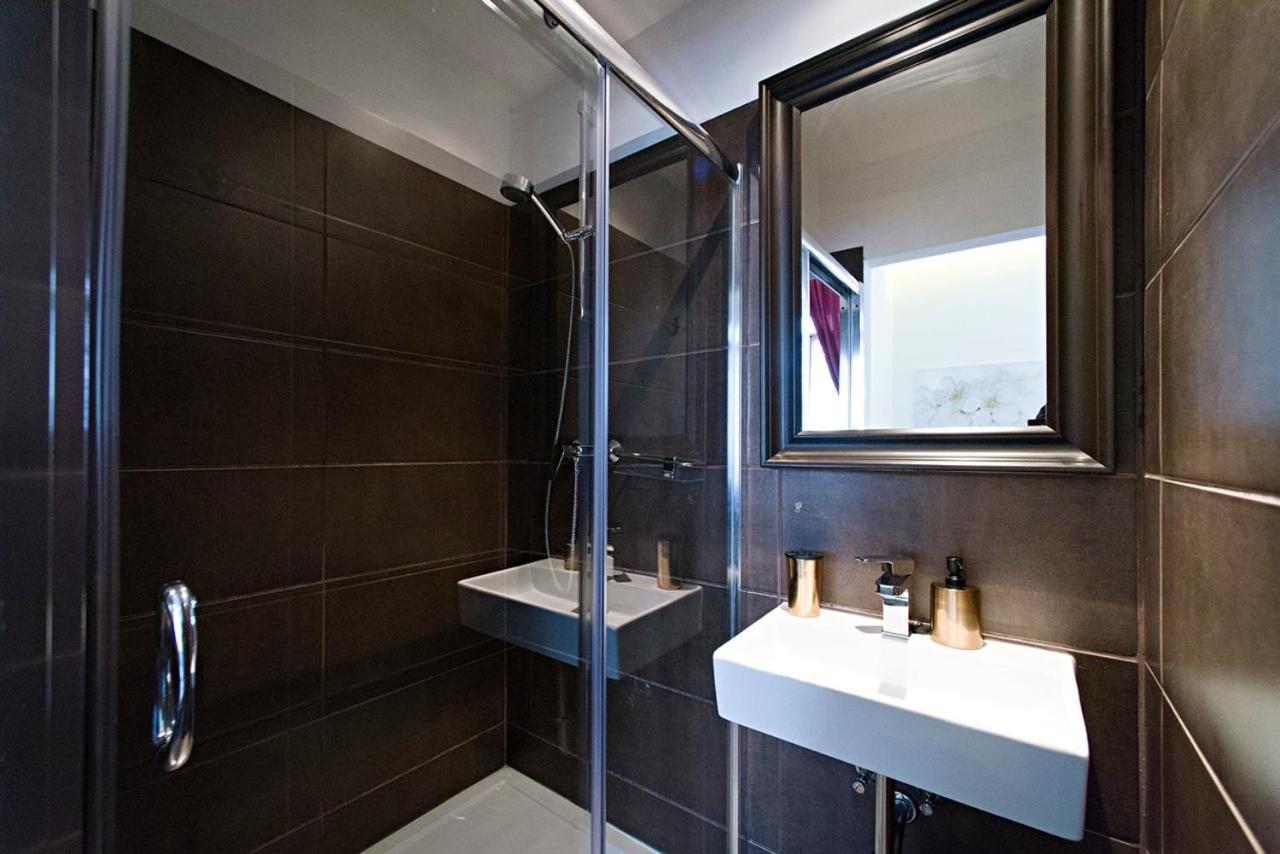 Central 5 Guest House Budapest Esterno foto